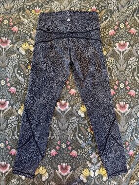 lululemon In Movement 25” Tight
